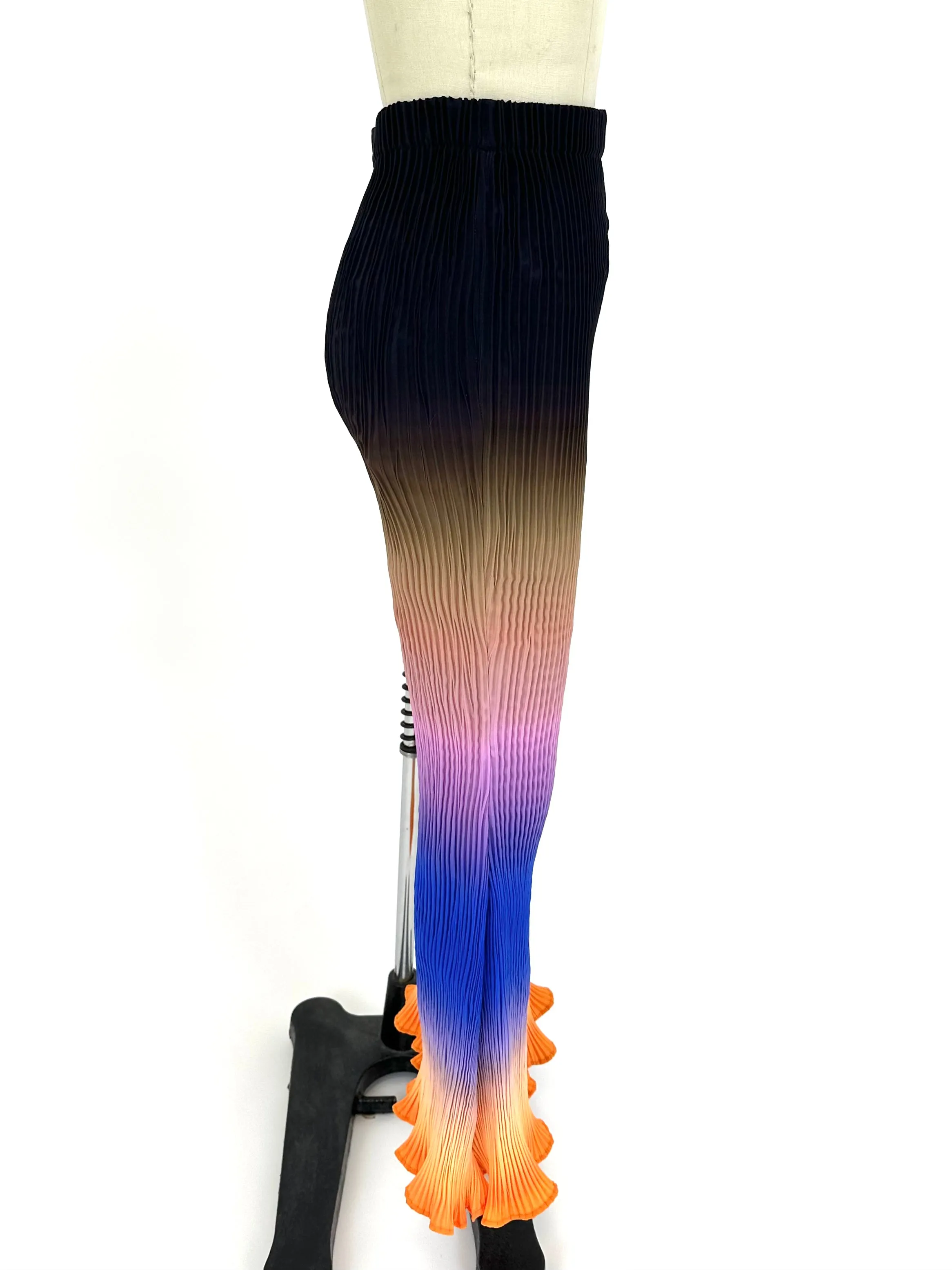 2022 Julia Heuer Rose Trousers
