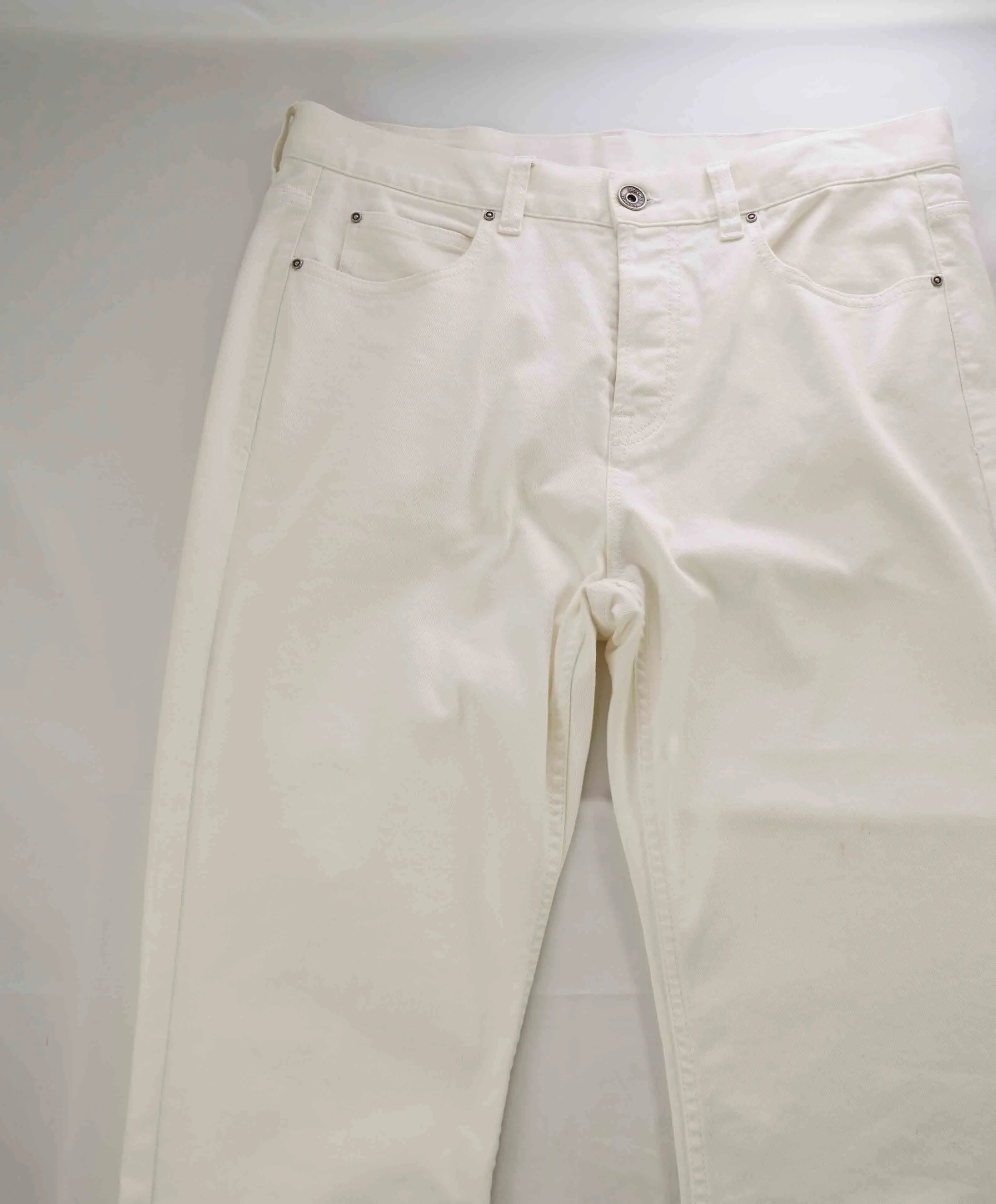 $395 ELEVENTY - Premium White Jeans W Suede Logo Details - 34W