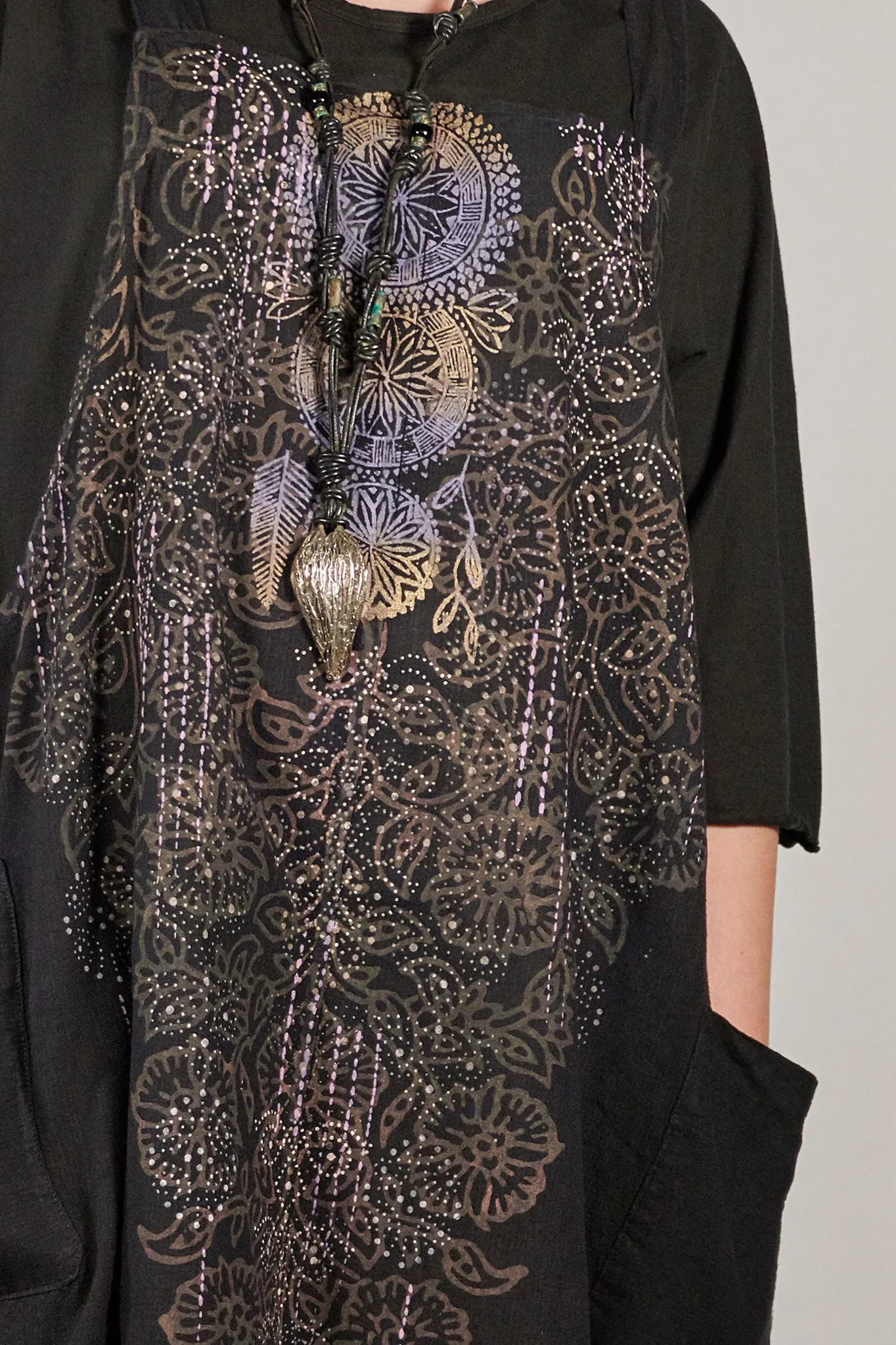 6202 Juniper Apron Jumper Black Sweet Dream Print-P