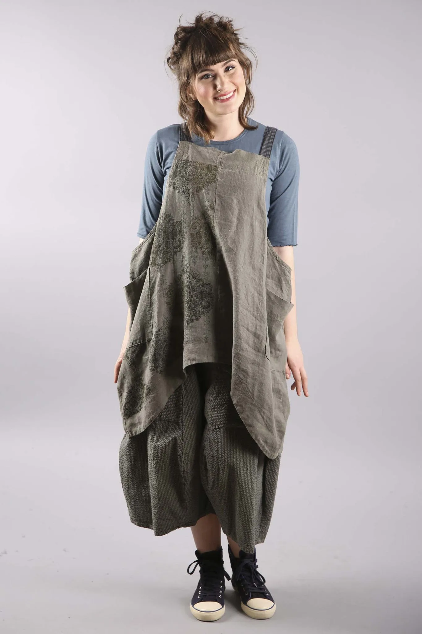 6202A Linen Stockholm Midlayer Illite Printed