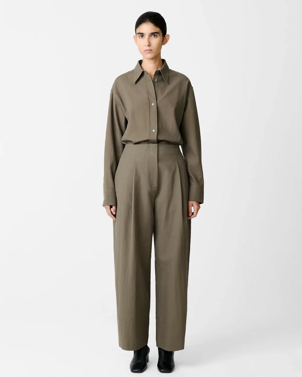 Ansell Deep Pleat Volume Ankle Crop - Fossil