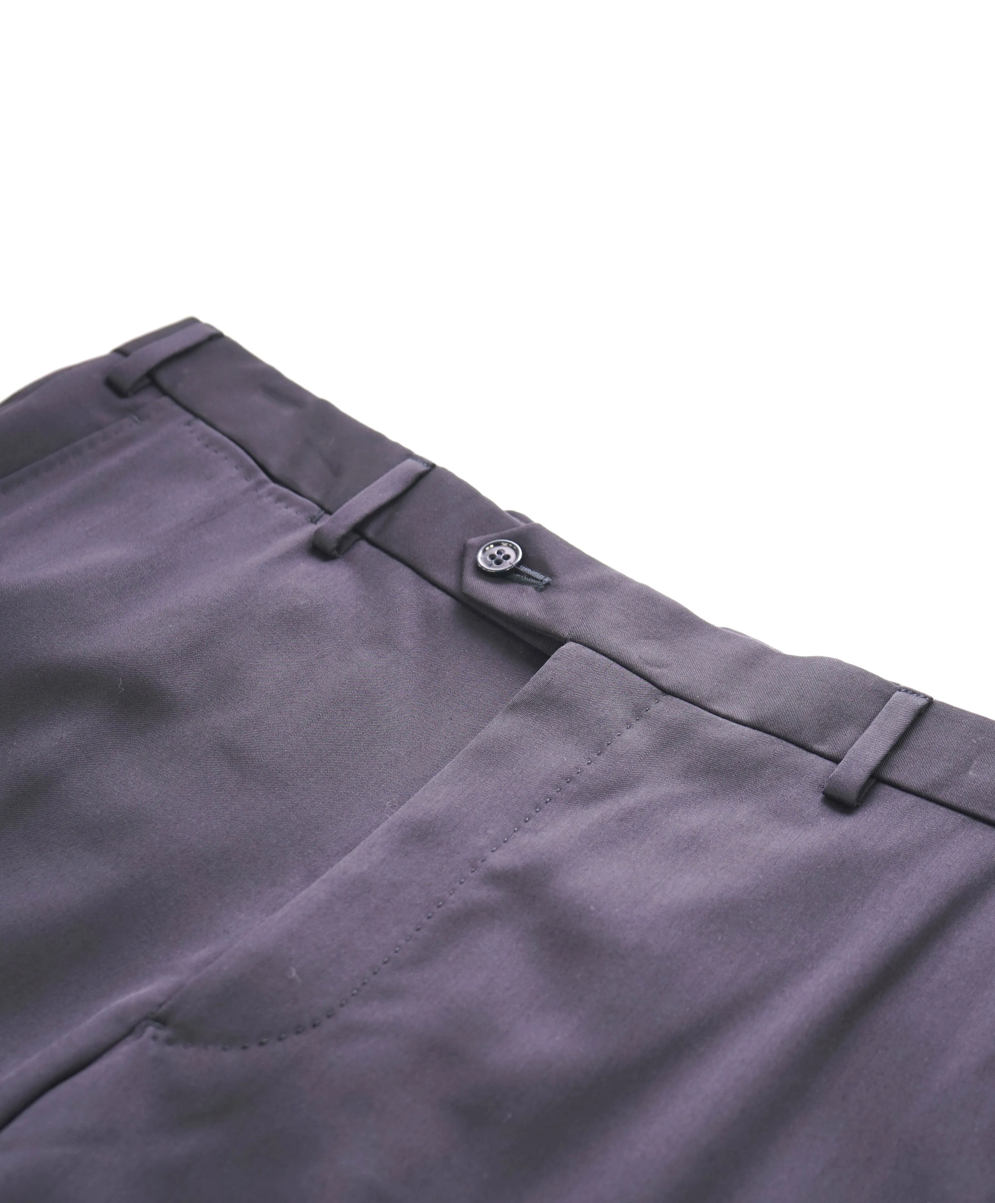 ARMANI COLLEZIONI - Black *CLOSET STAPLE* Wool Flat Front Dress Pants - 37W