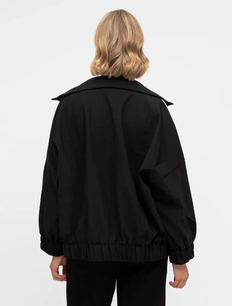 Breakthrough Longline Bomber Jacket - Black/White