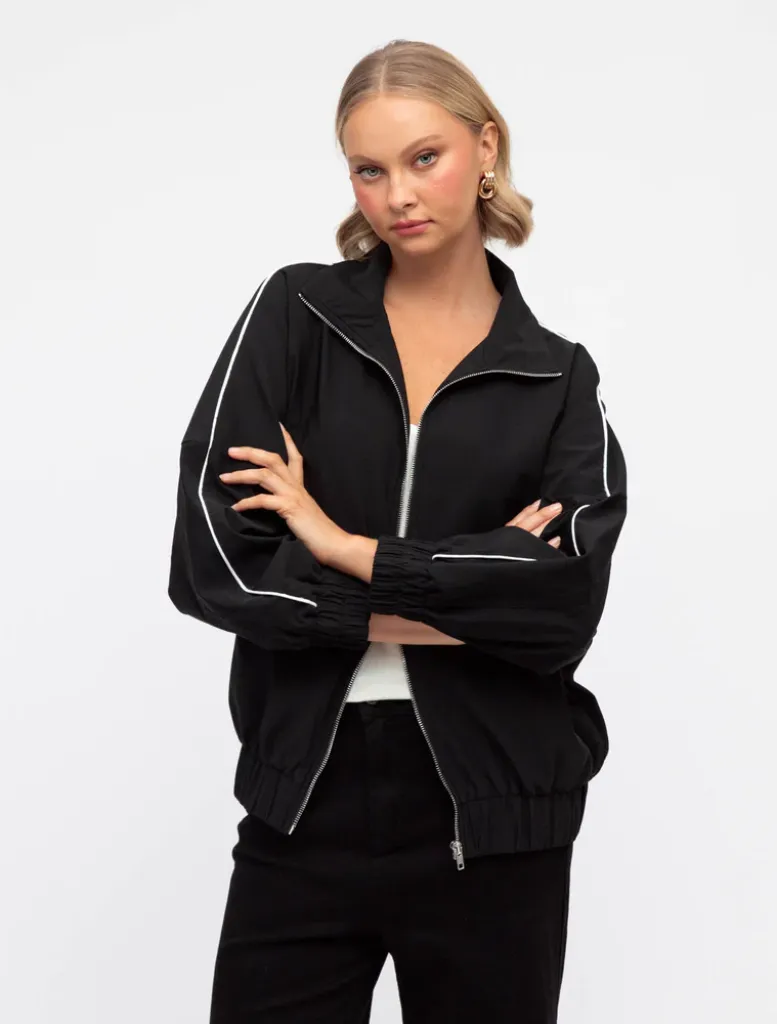 Breakthrough Longline Bomber Jacket - Black/White