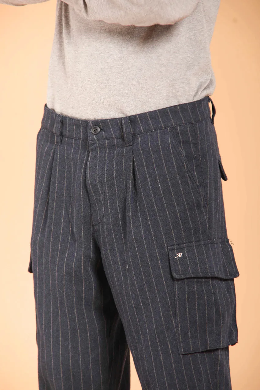 Chile 1 Pinces men's cargo pants in cotton wool-effect with pinstripe wool effect relaxed fit.