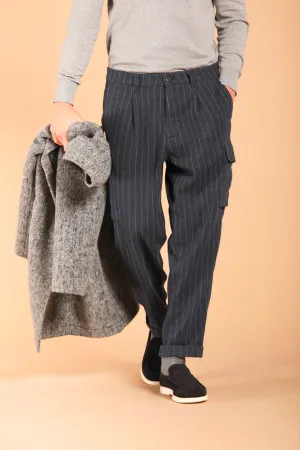 Chile 1 Pinces men's cargo pants in cotton wool-effect with pinstripe wool effect relaxed fit.