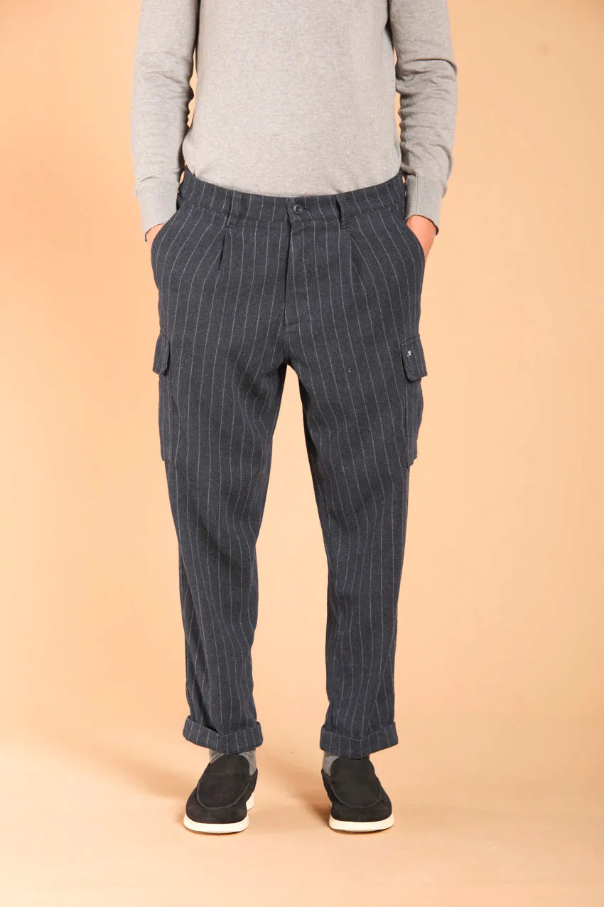 Chile 1 Pinces men's cargo pants in cotton wool-effect with pinstripe wool effect relaxed fit.