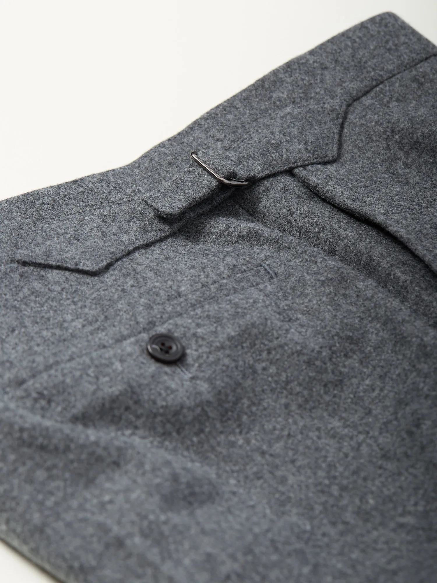 Colkirk Woolen Flannel Pleated Trousers Mid Grey
