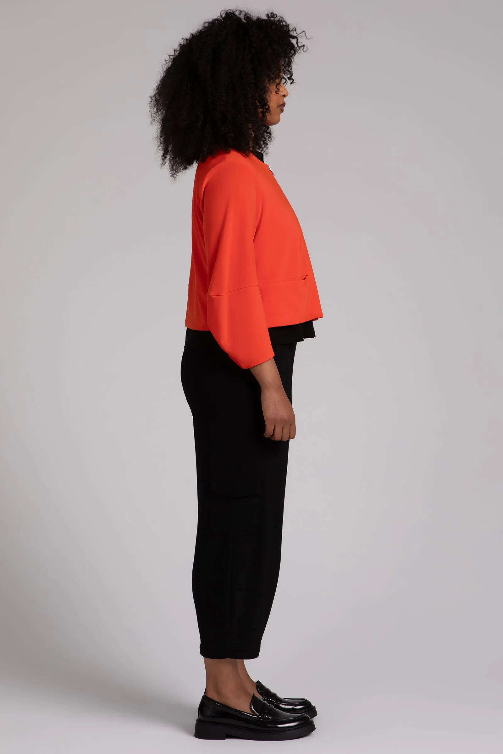 Cropped Lantern Jacket with Zip Front