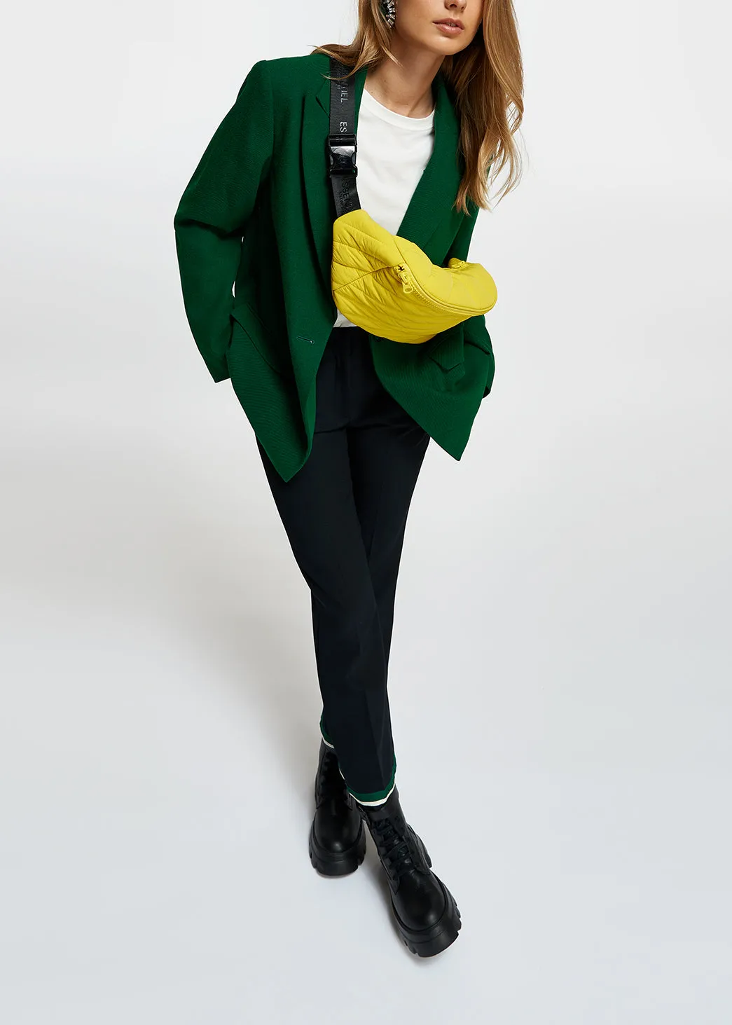 Dark green single-breasted blazer