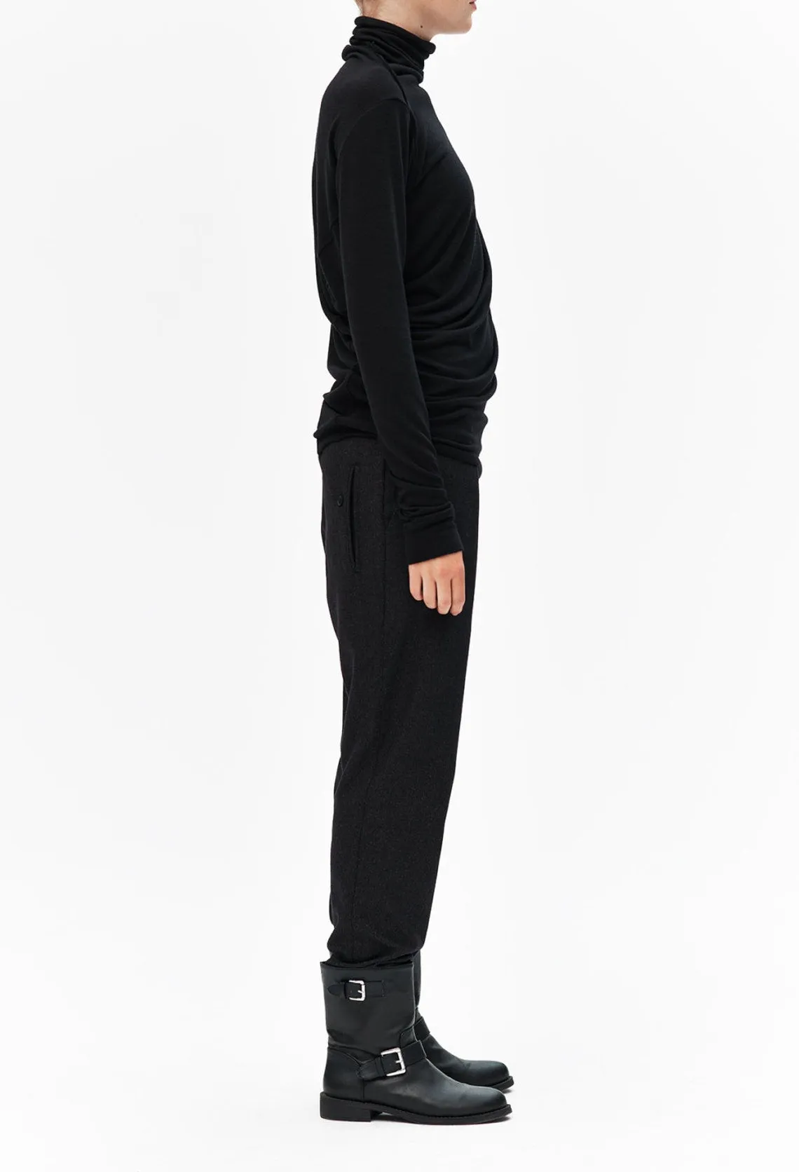 DRAPED TURTLENECK TOP