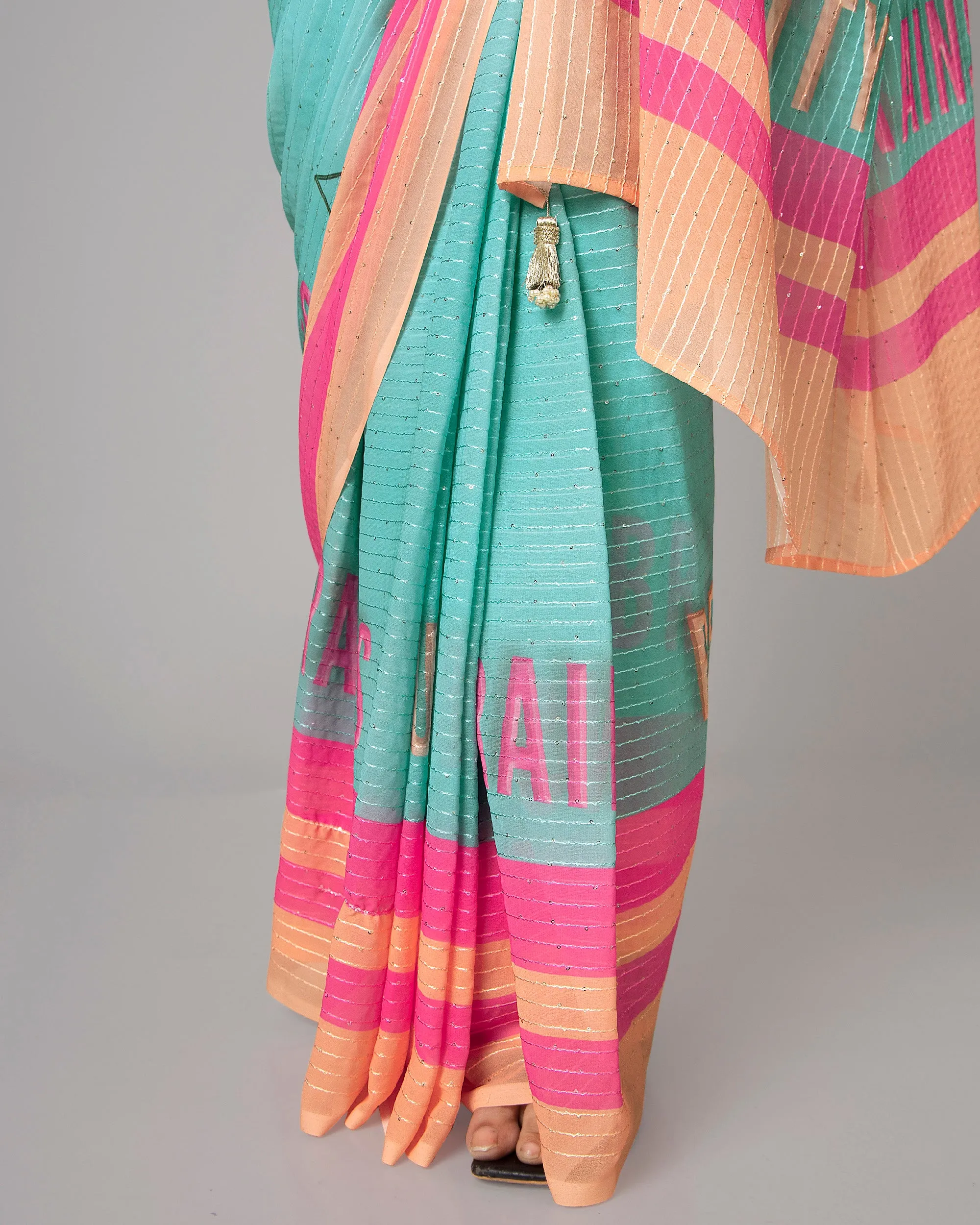 Embrace Beauty & Brains with this Quirky Saree