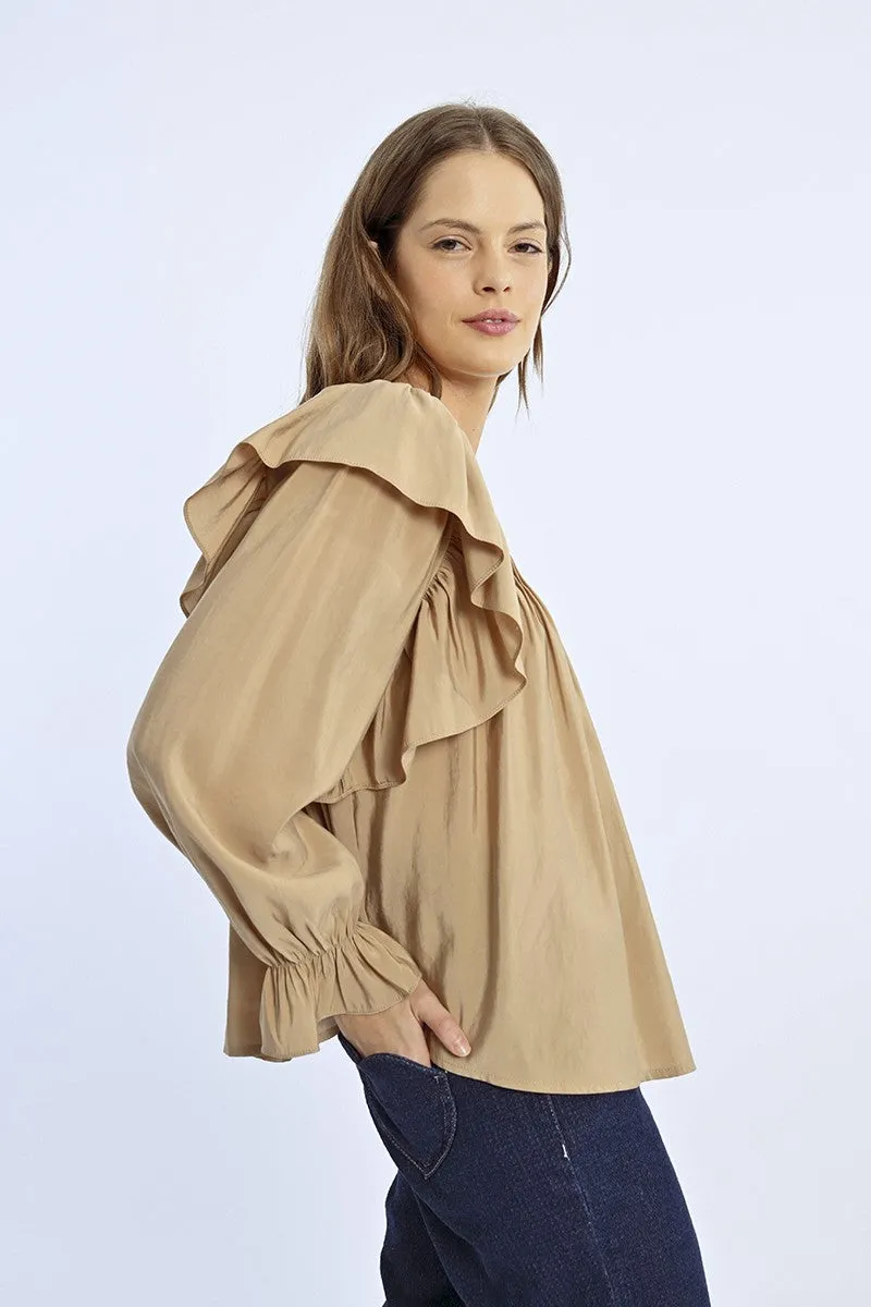 FLUID RUFFLED BLOUSE