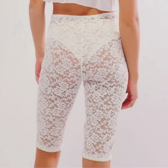 Free People All Day Lace Capris Ivory / White XS