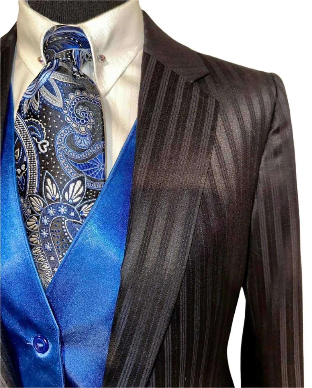 Frierson's, Ladies Day Suit