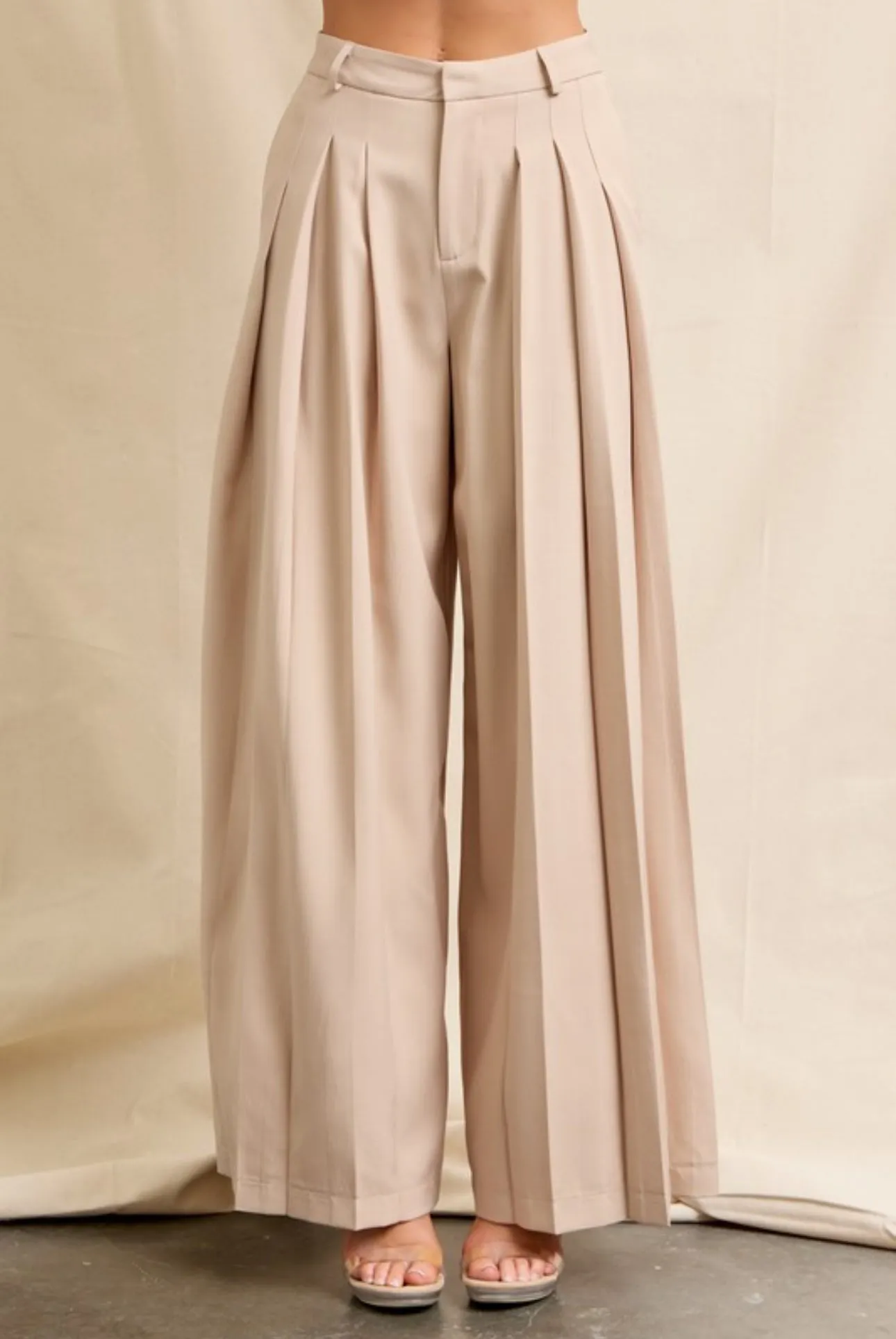Golden Woven Pleated Pants
