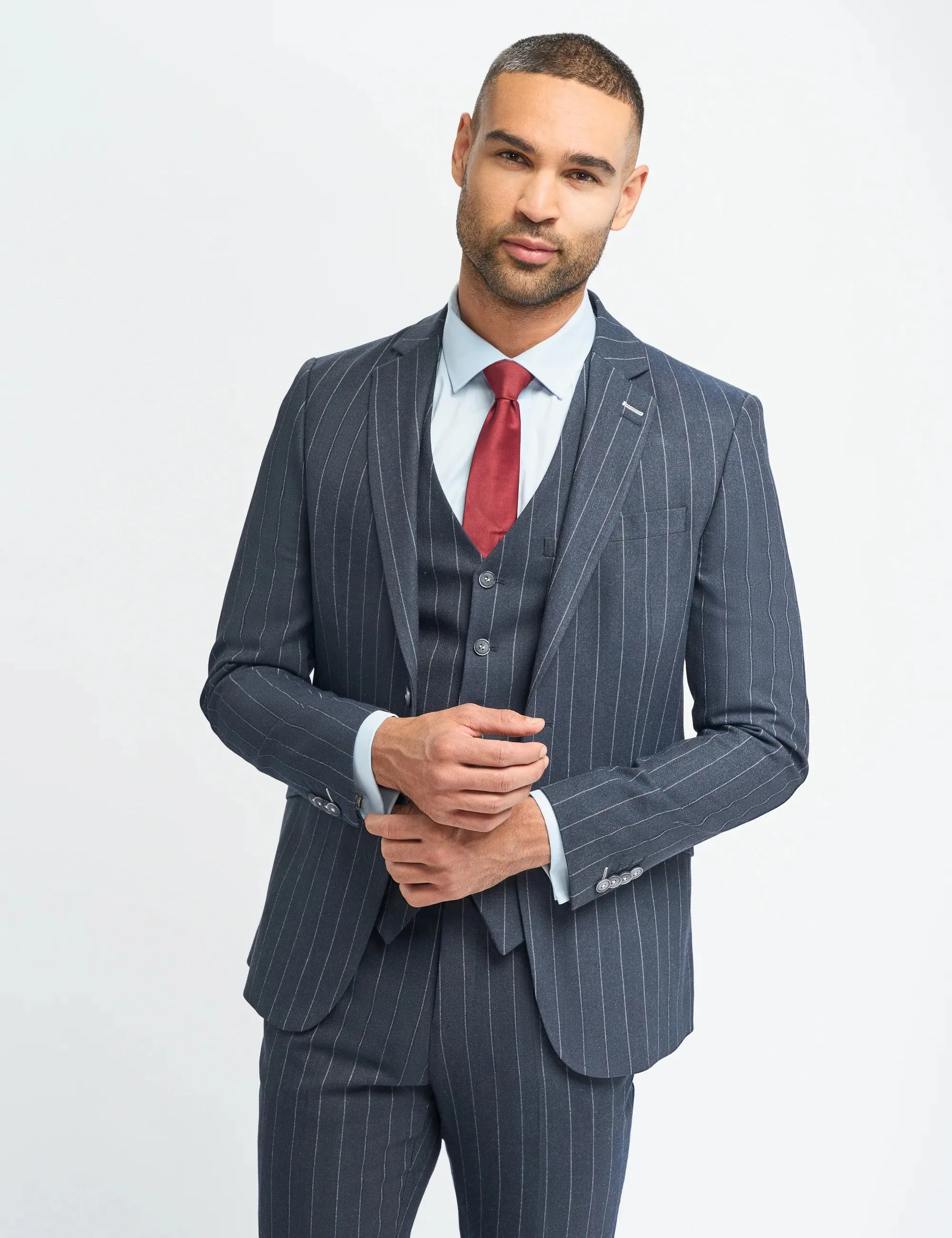 INVINCIBLE – NAVY 3 PIECE PINSTRIPE SUIT TAILORED FIT