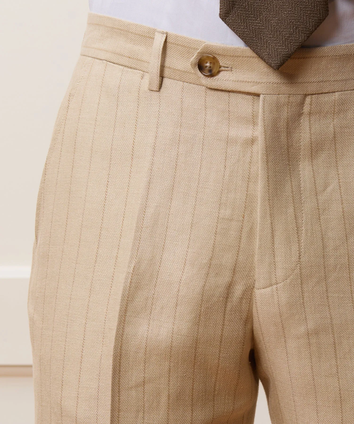 Italian Linen-Silk Sutton Suit