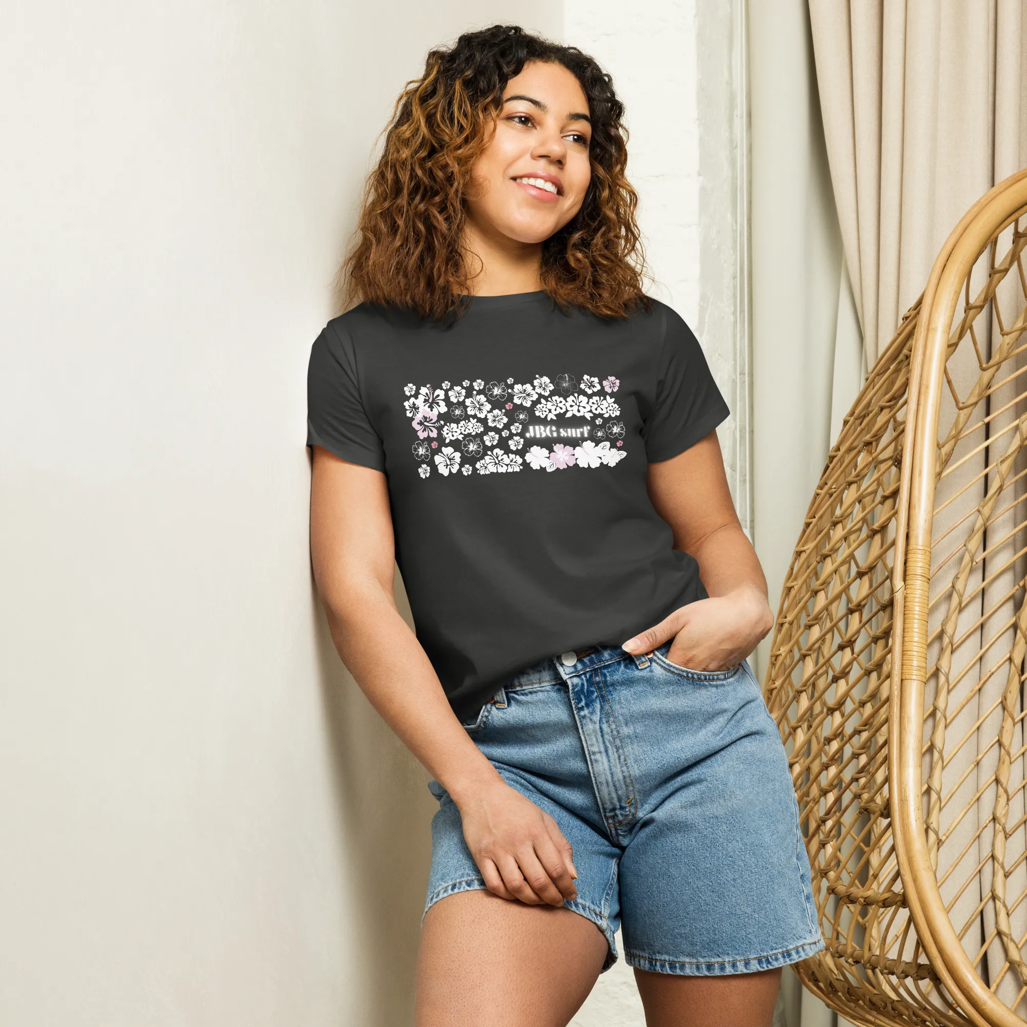 JBG surf - Women’s semi Belly Tee
