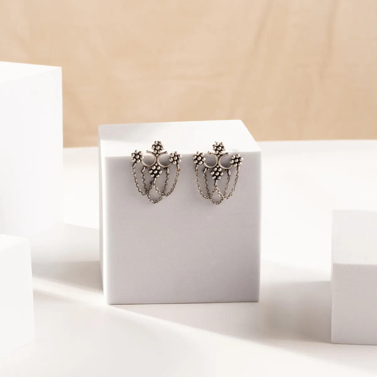 Kudi Jhumar Earrings
