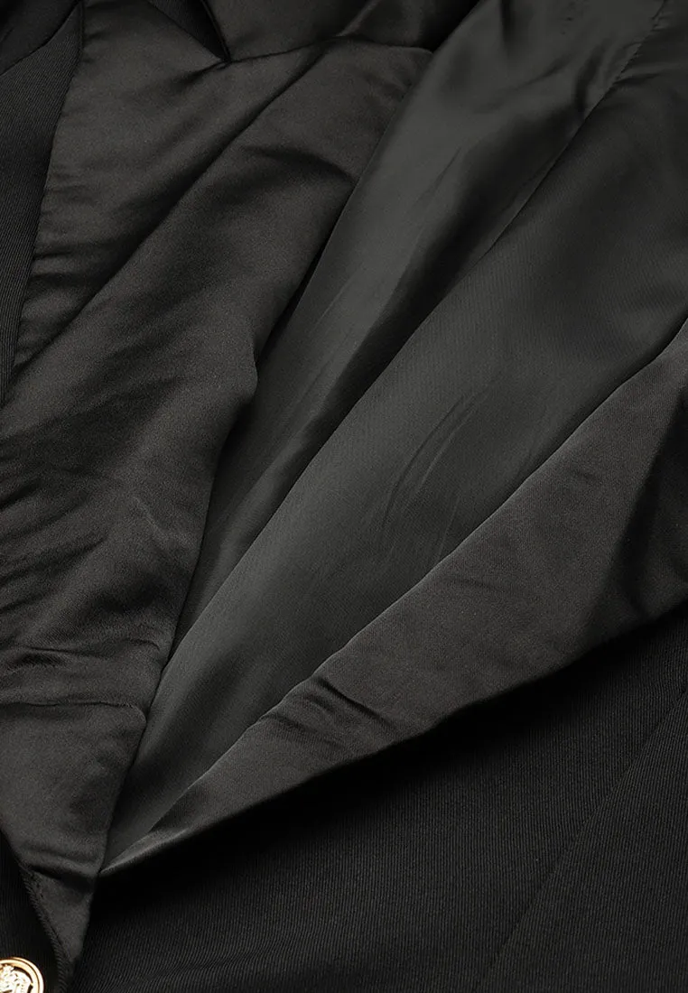 Lapel Collar Buttoned Blazer By RUW