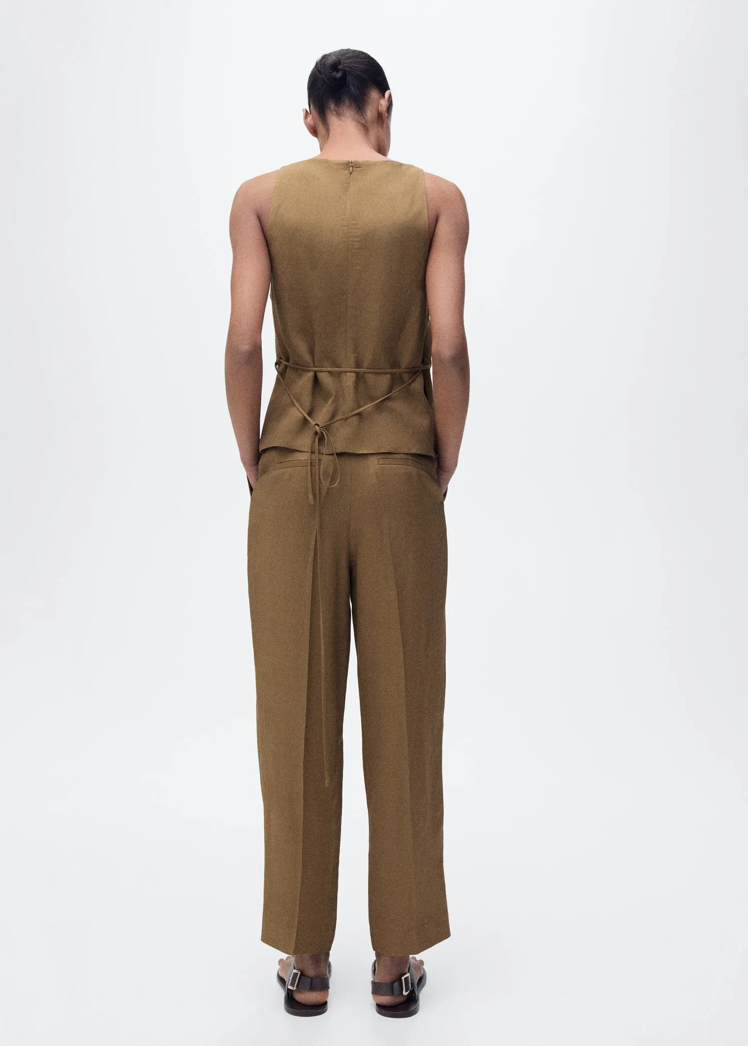 Linen-blend pleated trousers