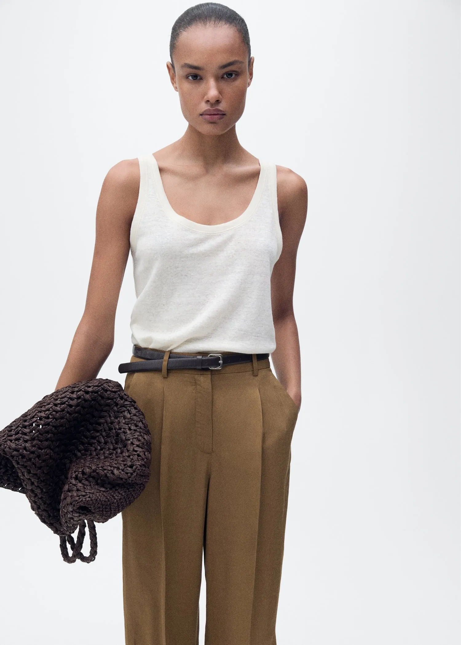 Linen-blend pleated trousers