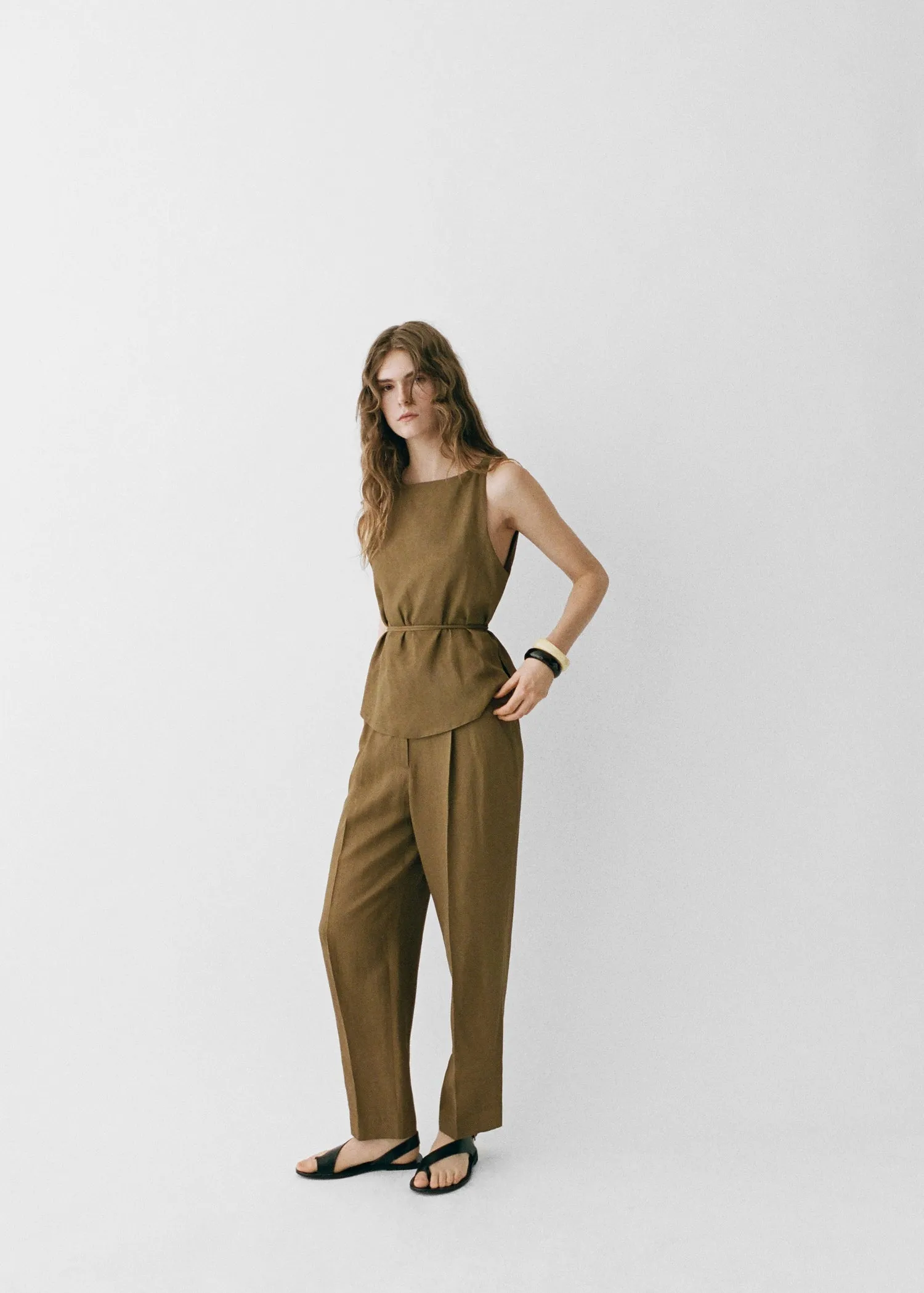 Linen-blend pleated trousers