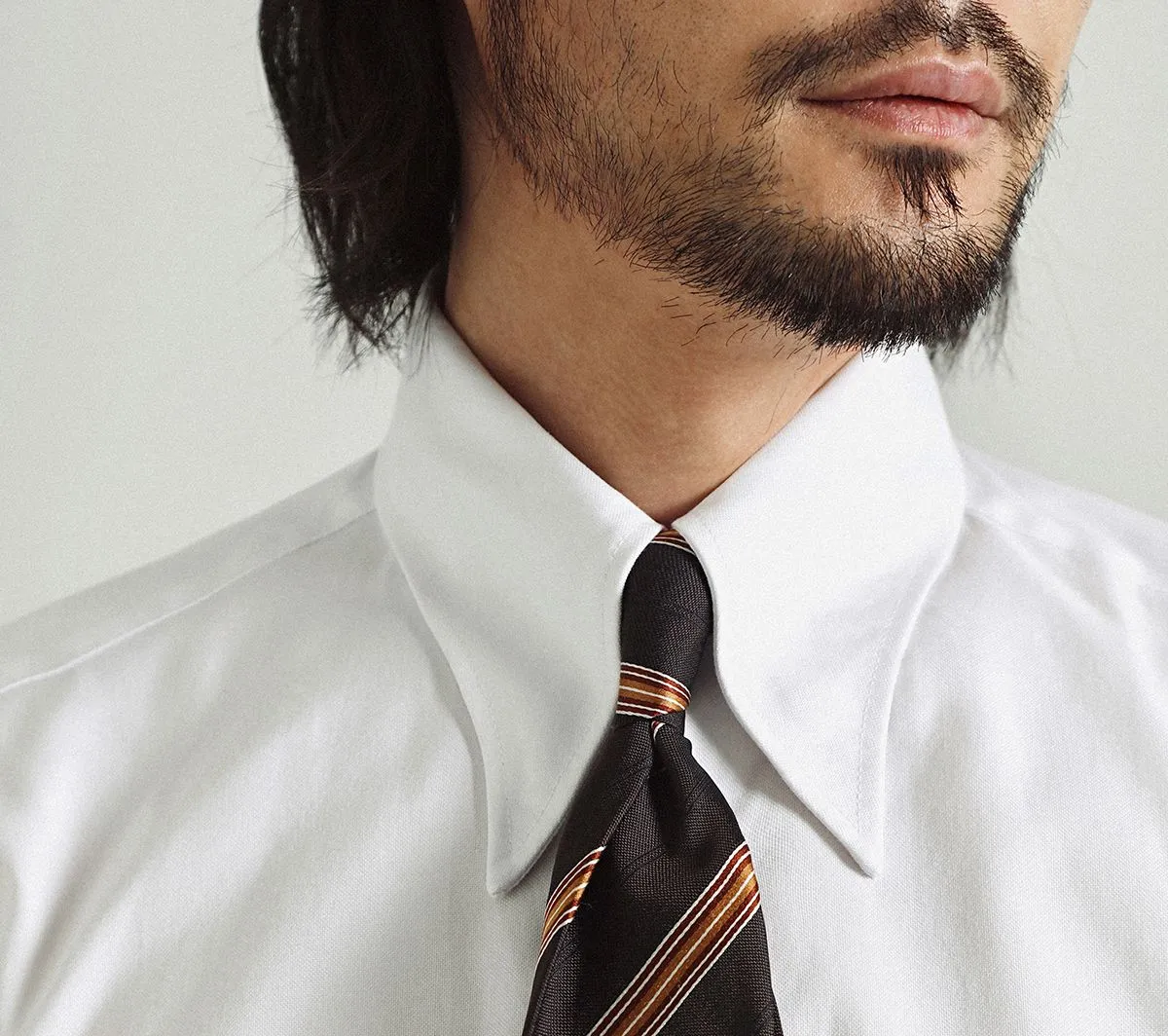 Long Pointed Collar White Shirt