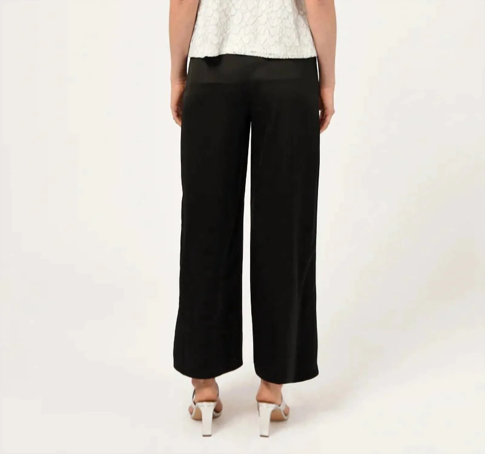 Lucia Pleat Front Wide Leg Trousers In Black