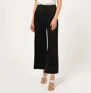 Lucia Pleat Front Wide Leg Trousers In Black