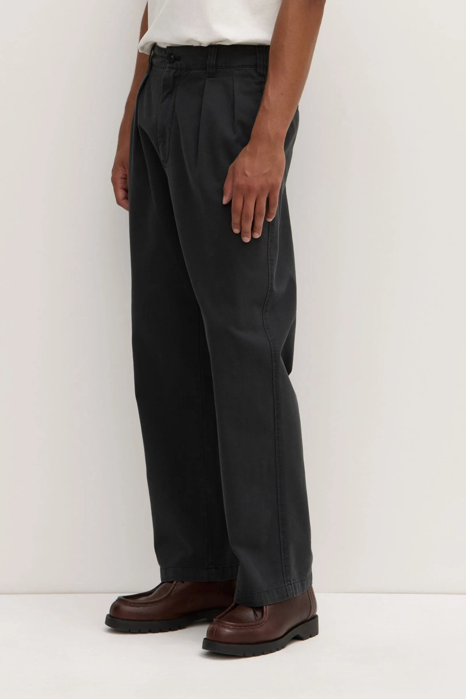 Miles Pleated Chino
