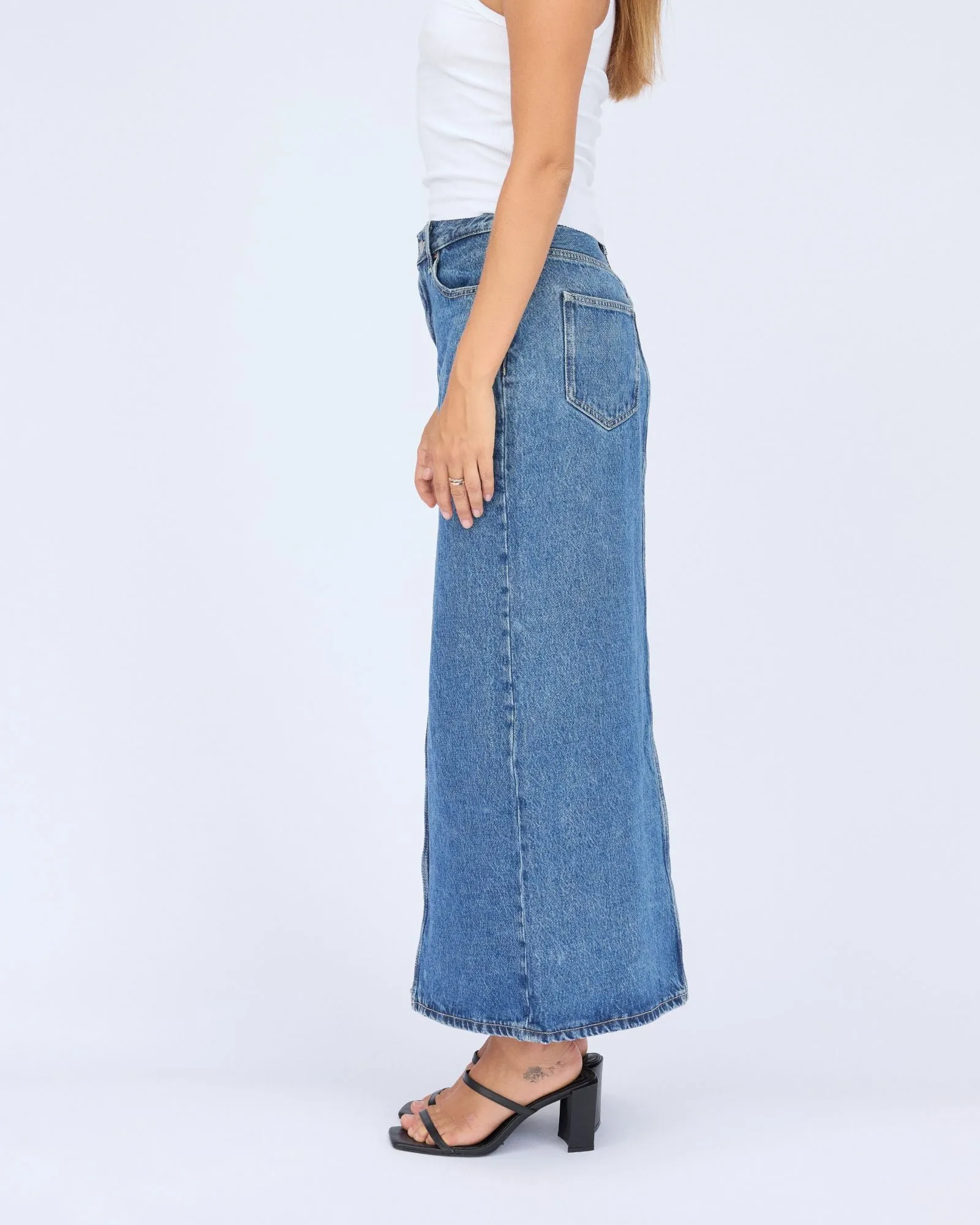 Myra Skirt - Stream Mid Retro
