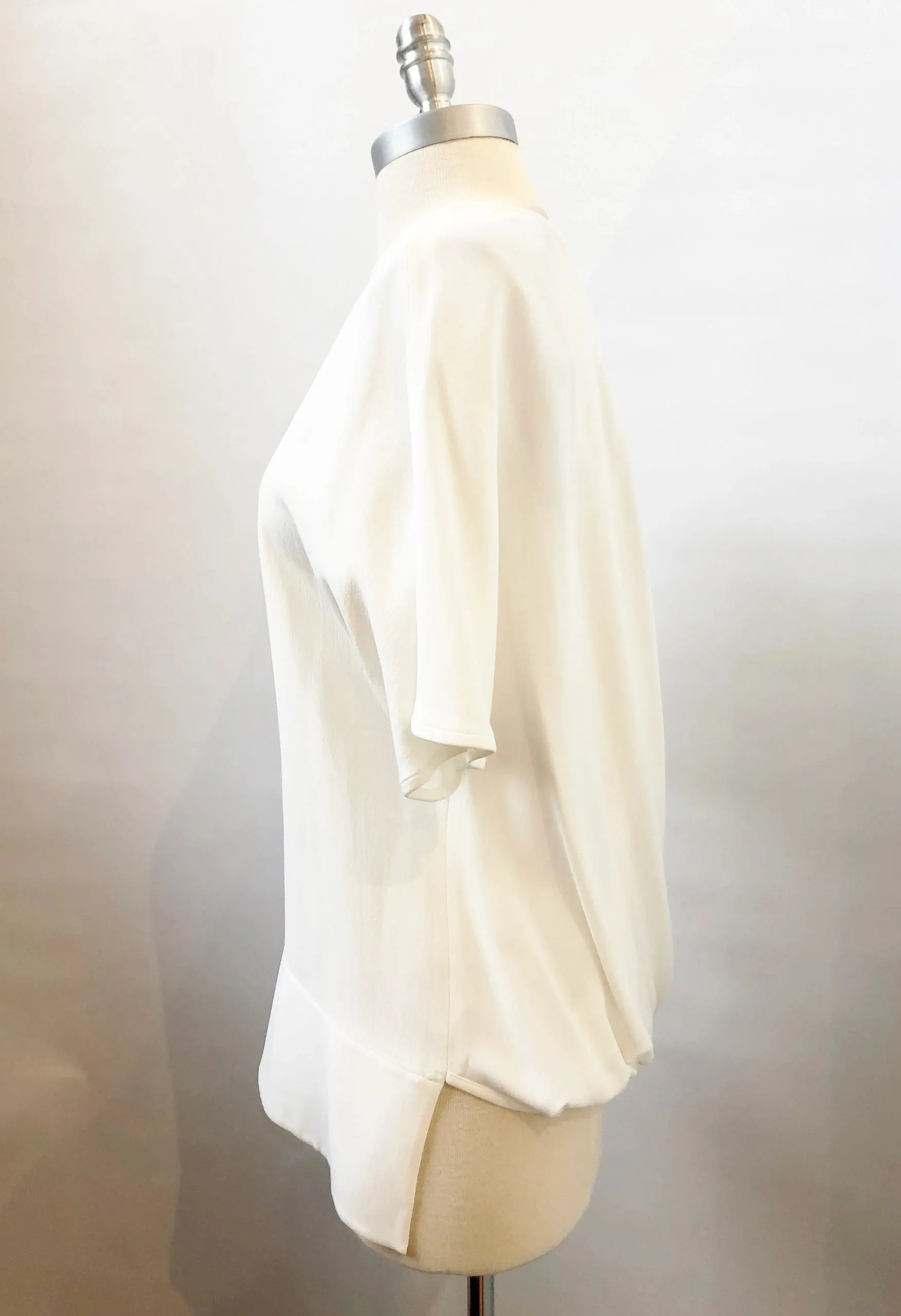 NEW Derek Lam Draped Blouse Size 40 It (S / 4 Us)