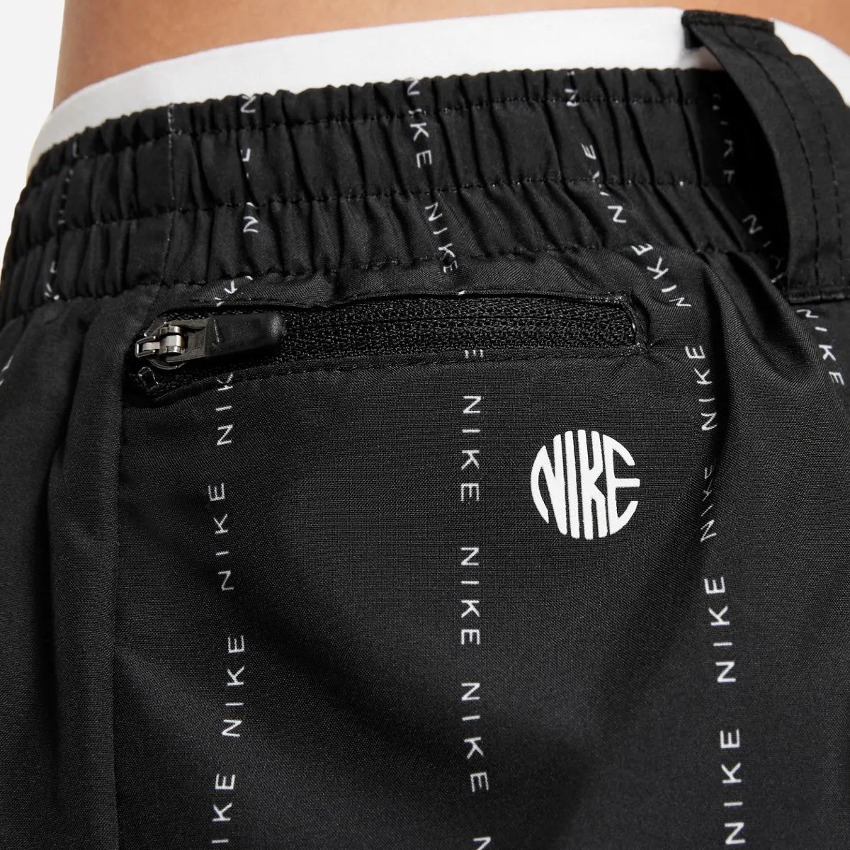 Nike Dri-FIT Tempo Luxe Icon Clash Short