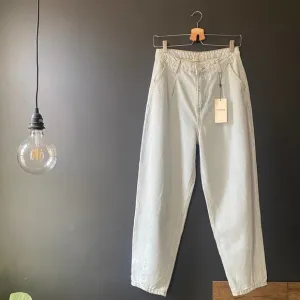 Nocturne Pleated High Waist Mom Jean Trousers NEW Medium