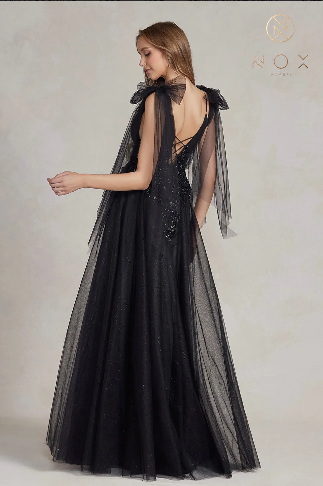 Nox Anabel Evening Gown E1075
