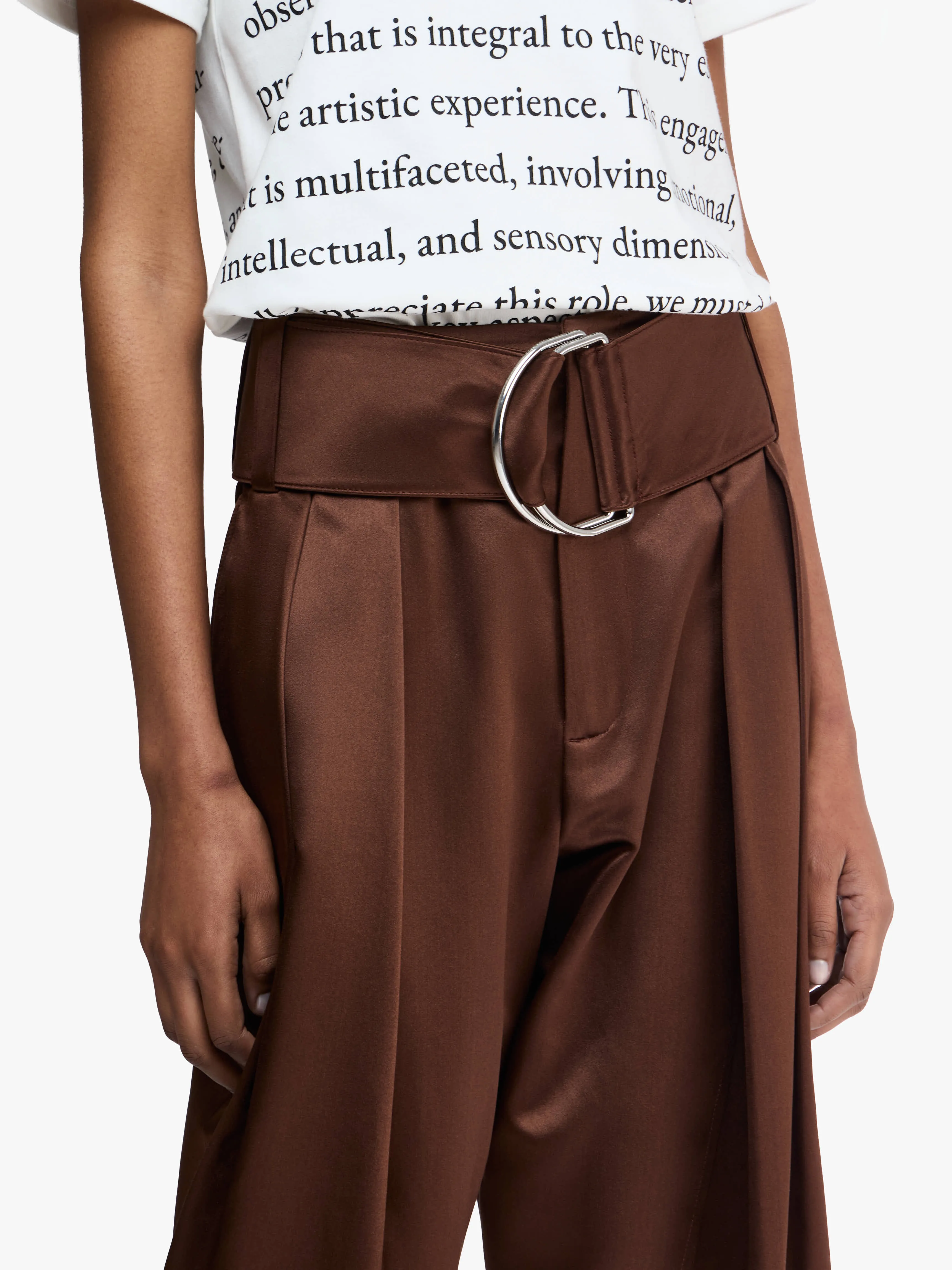 PLEATED D-RING TROUSERS