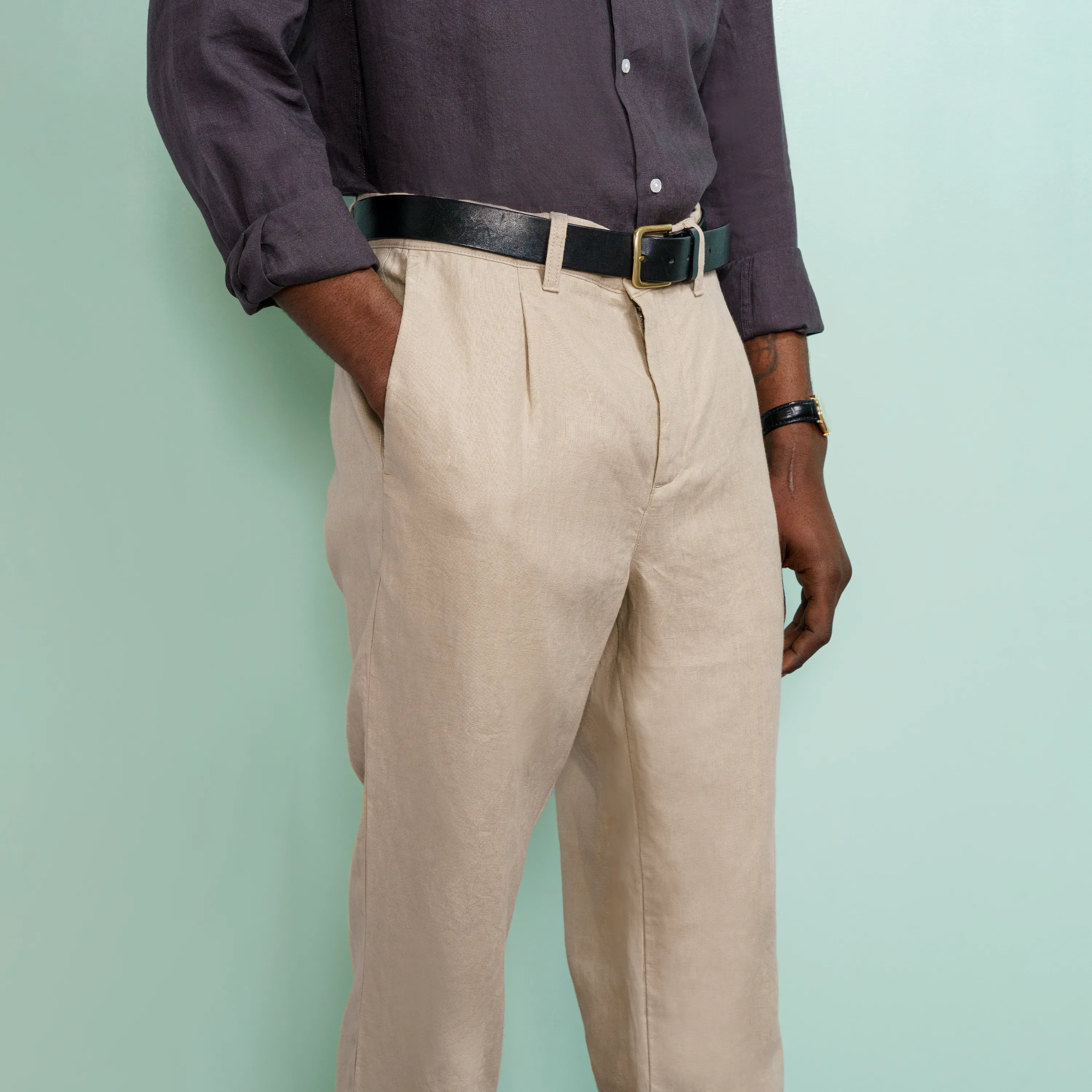 PLEATED LINEN TROUSERS