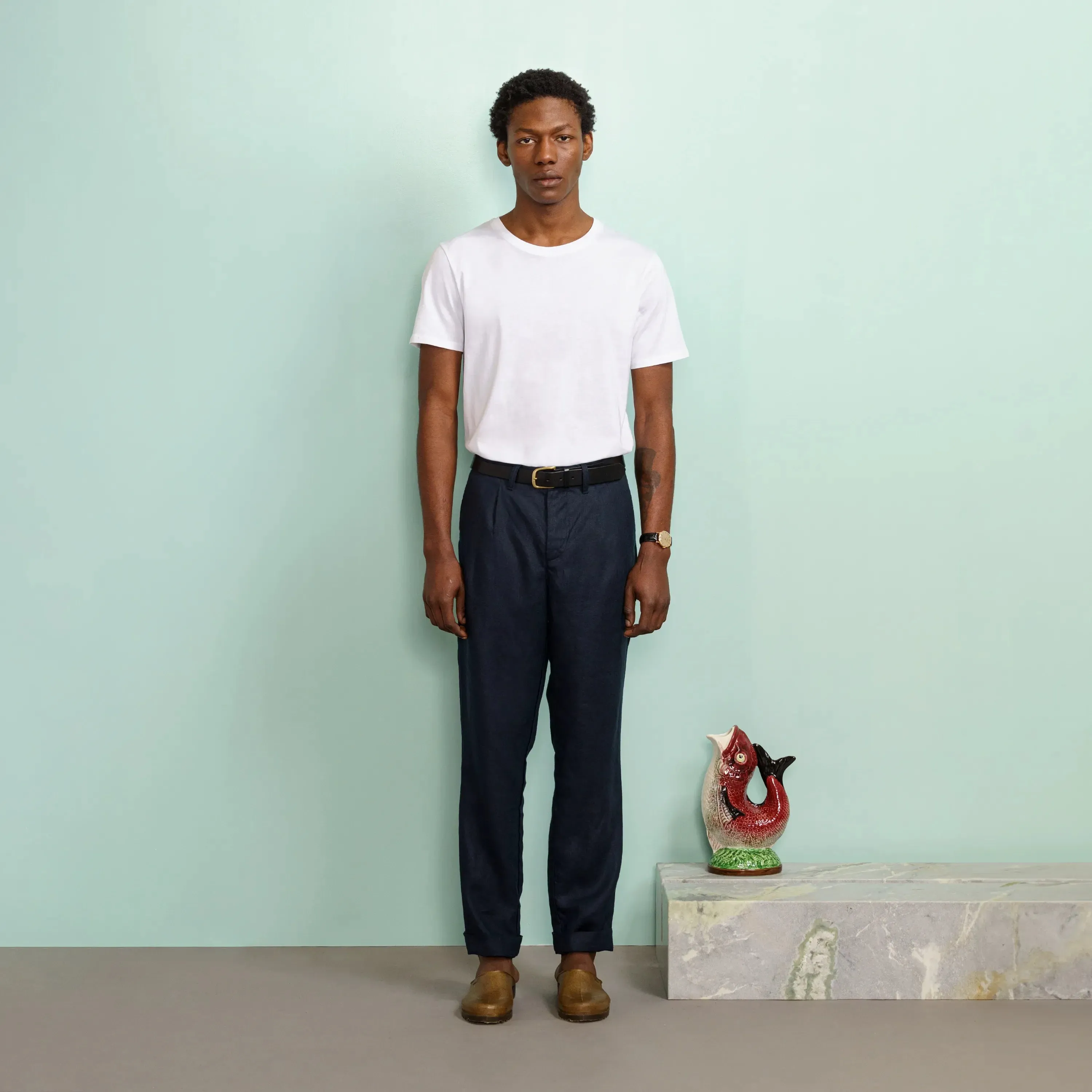 PLEATED LINEN TROUSERS