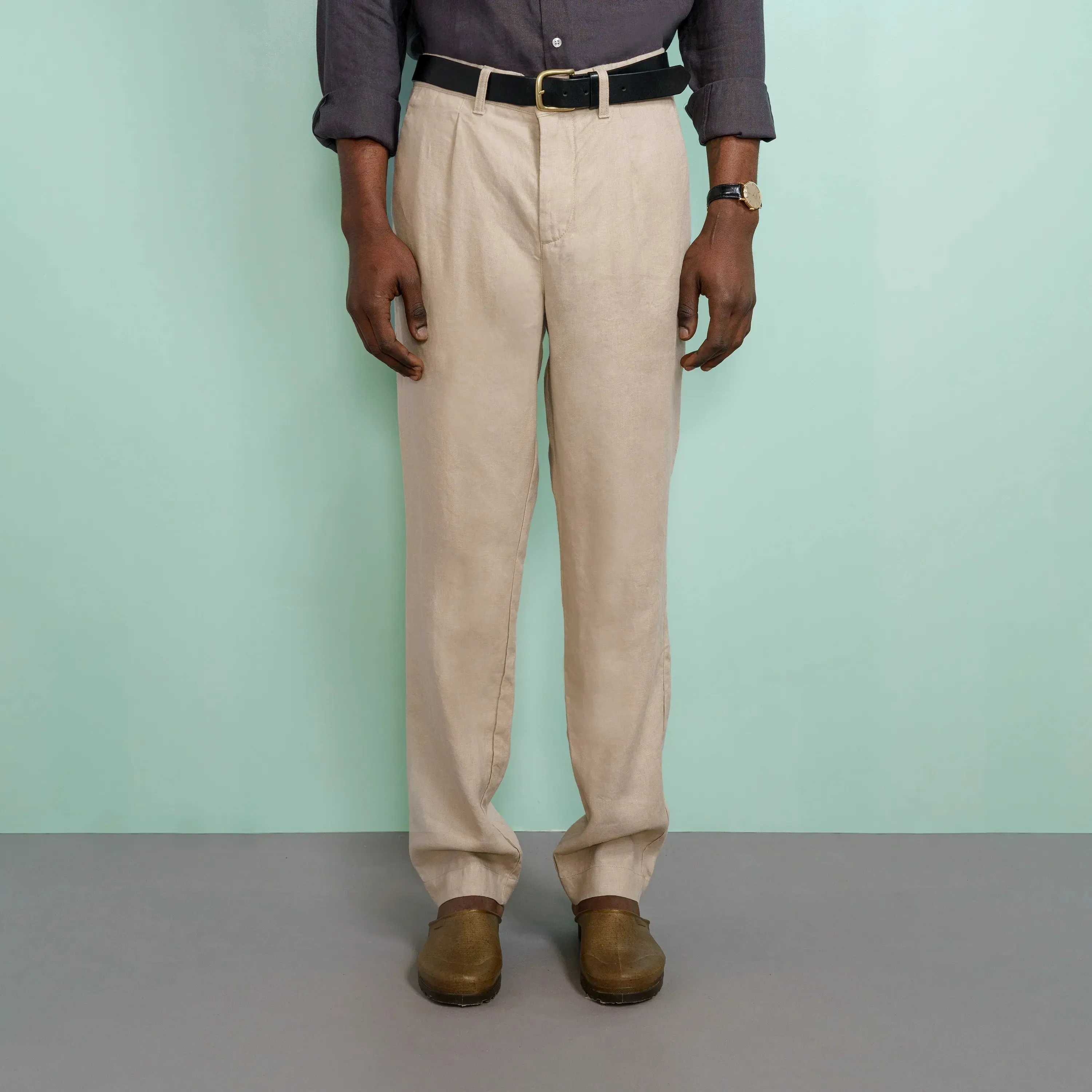 PLEATED LINEN TROUSERS