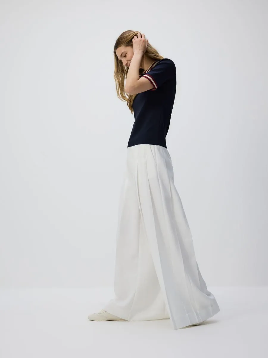 Pleated trousers