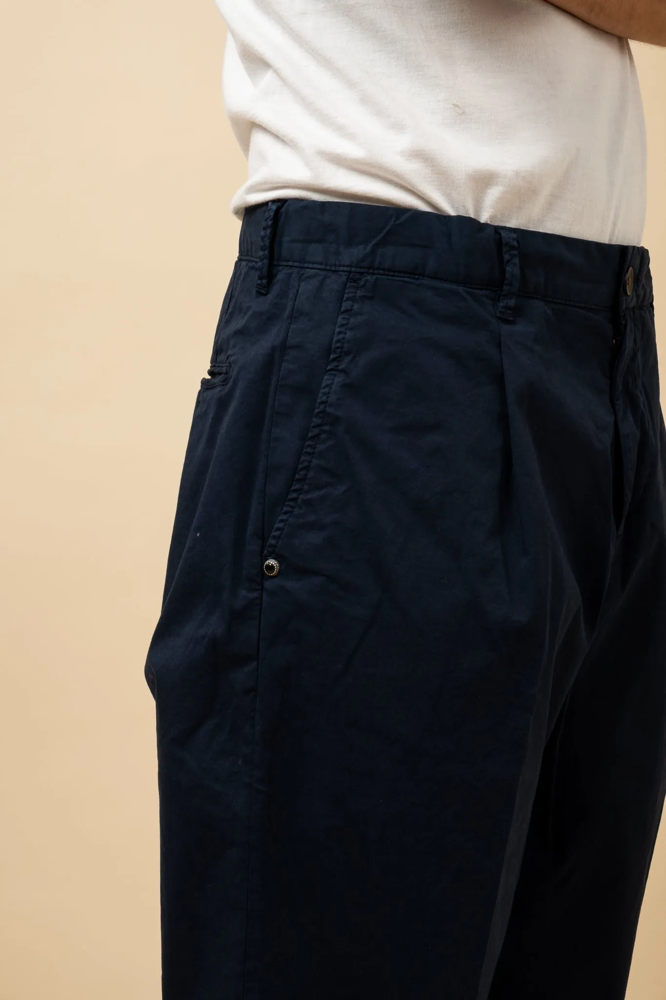 Pleated Twill Chino - Navy