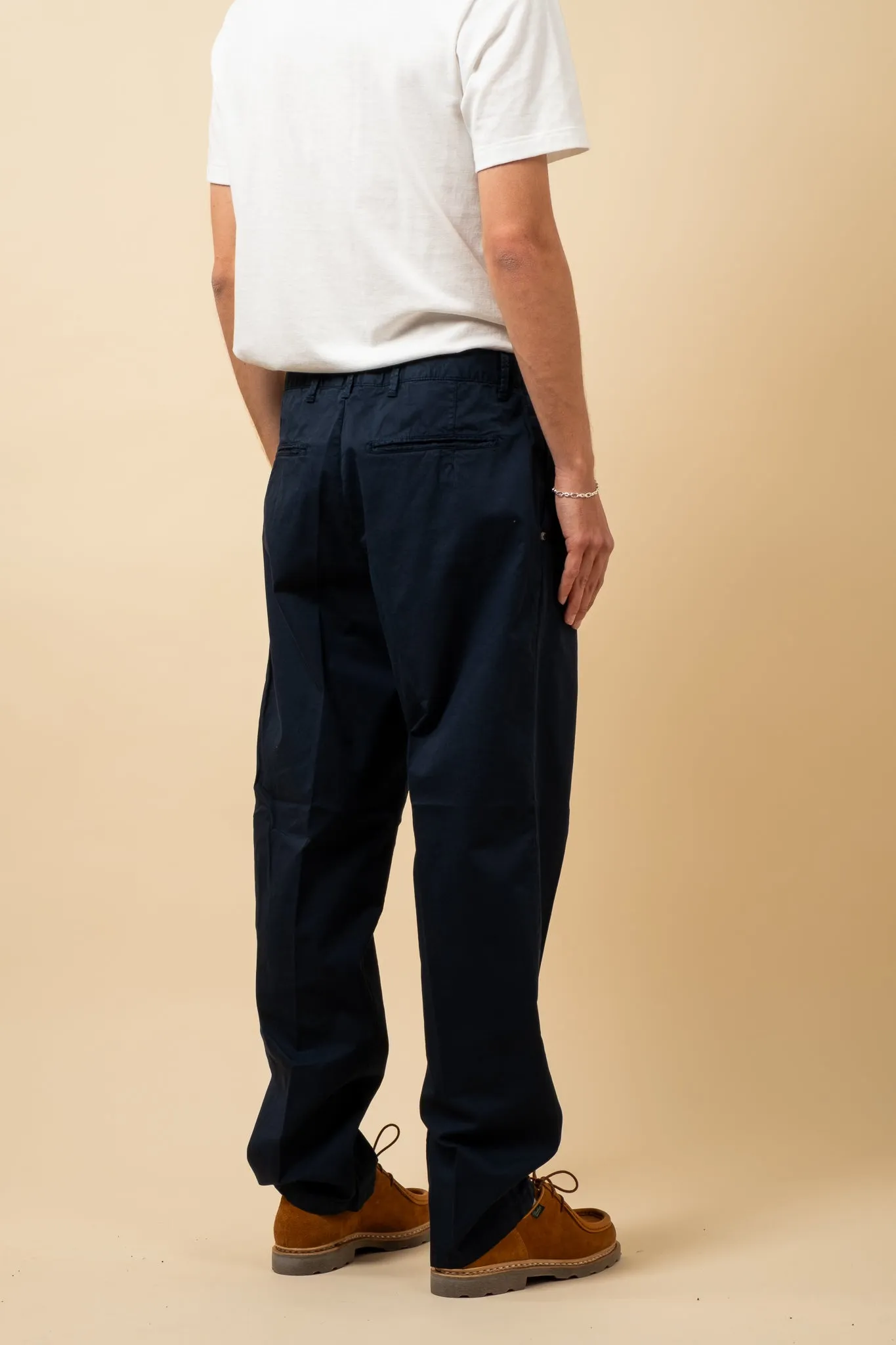 Pleated Twill Chino - Navy