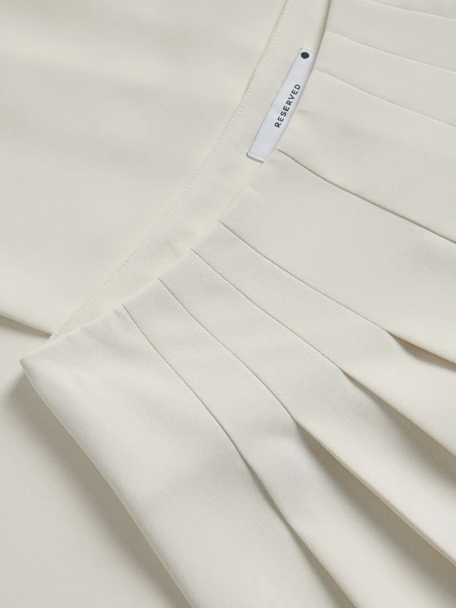 Pleated wide leg trousers