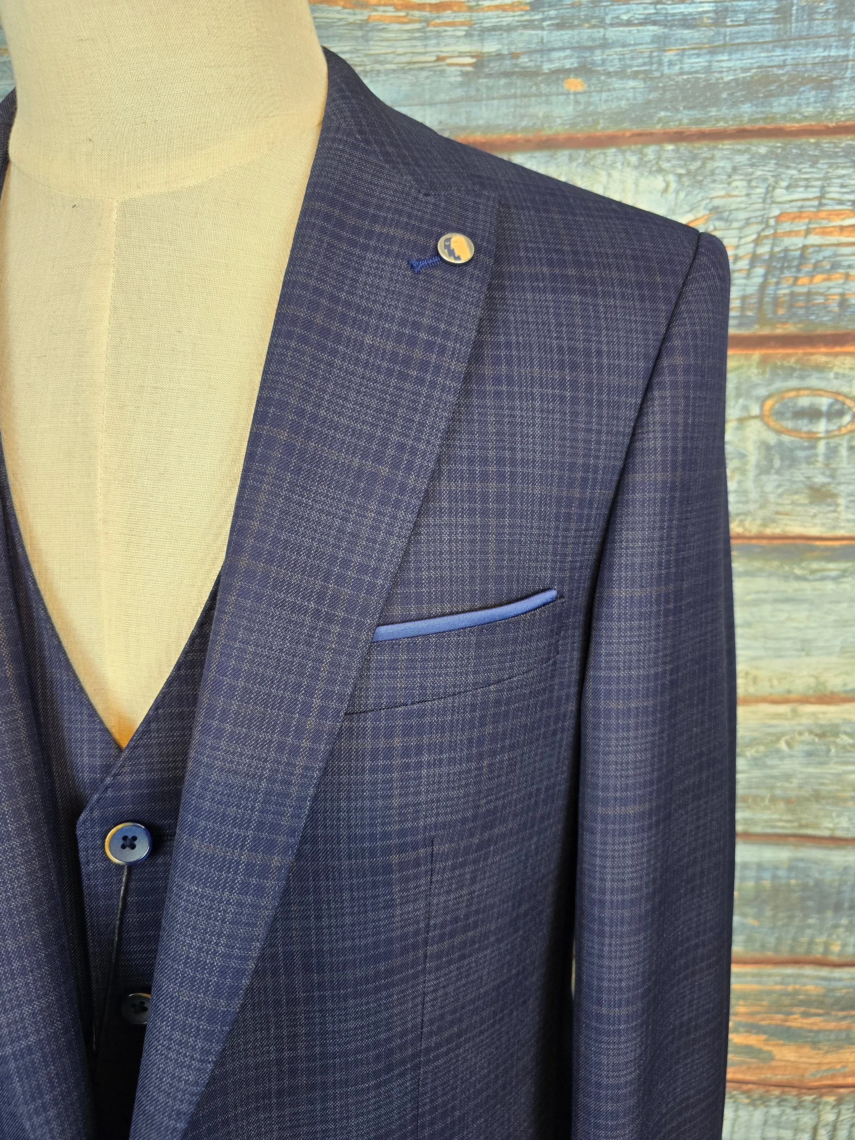 Remus Uomo Navy Check Tapered Fit 3 piece suit