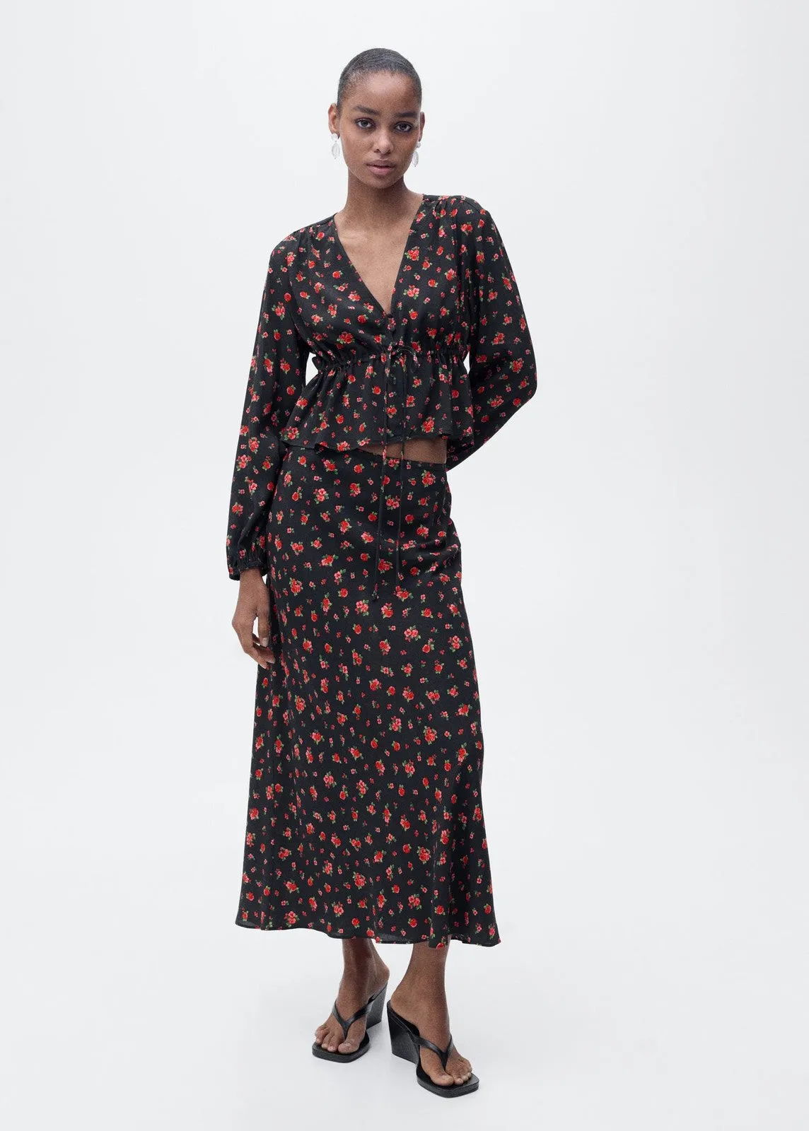 Ruffled floral blouse - Black