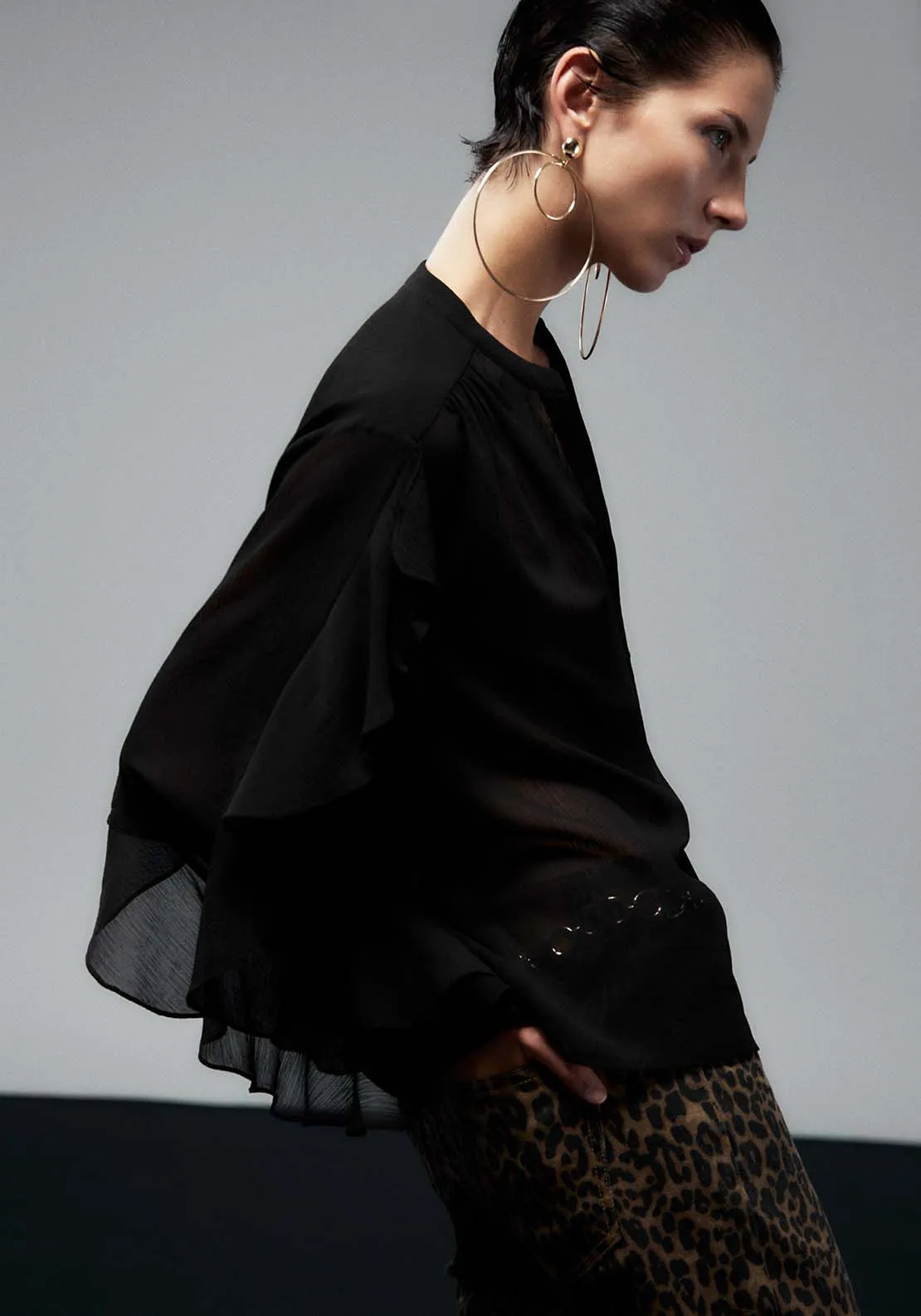 Ruffled Sleeves Blouse - Black