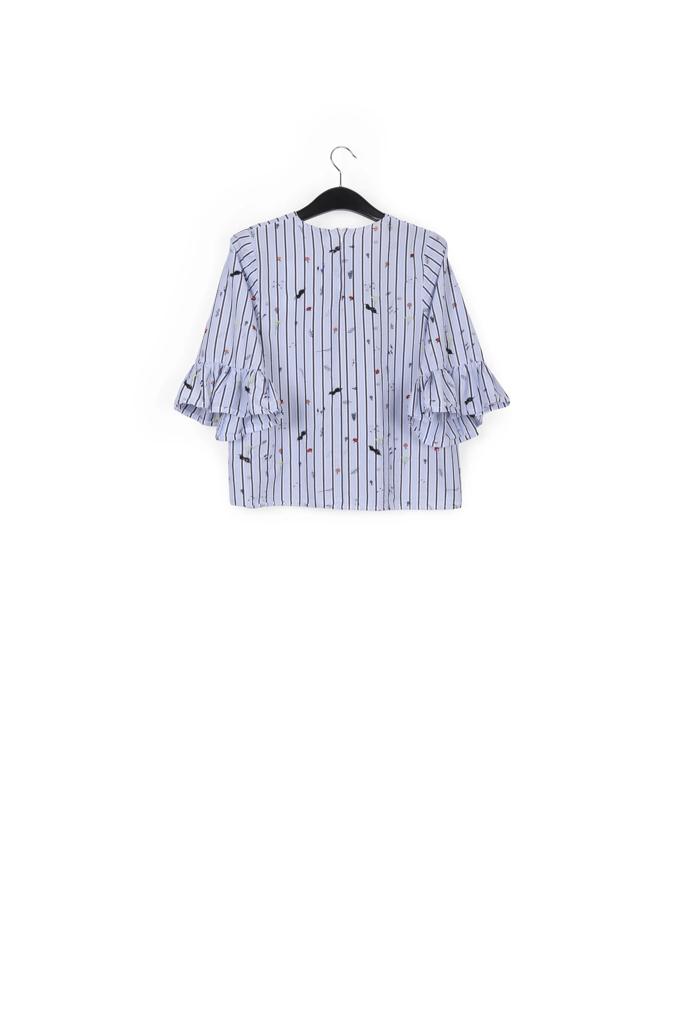 Short sleeved top