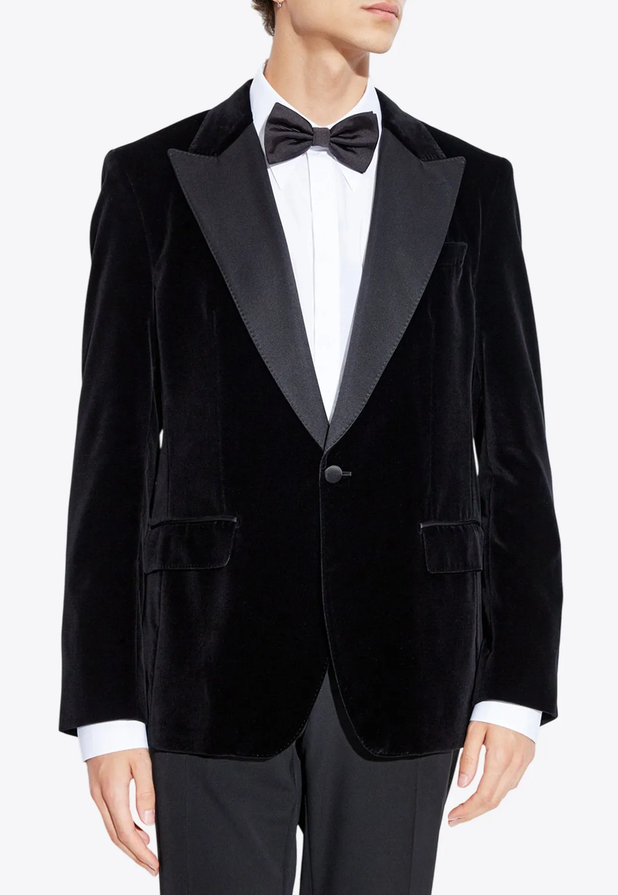 Single-Breasted Velvet Tuxedo Blazer